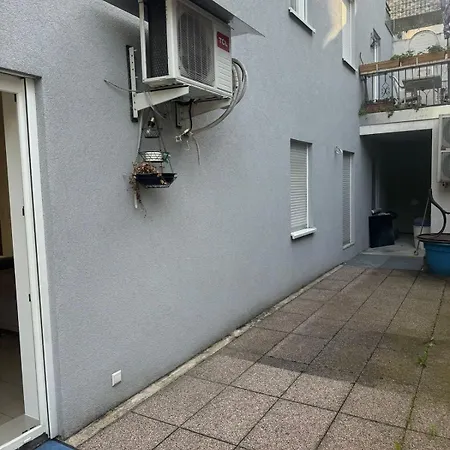 Grosses In Apartman